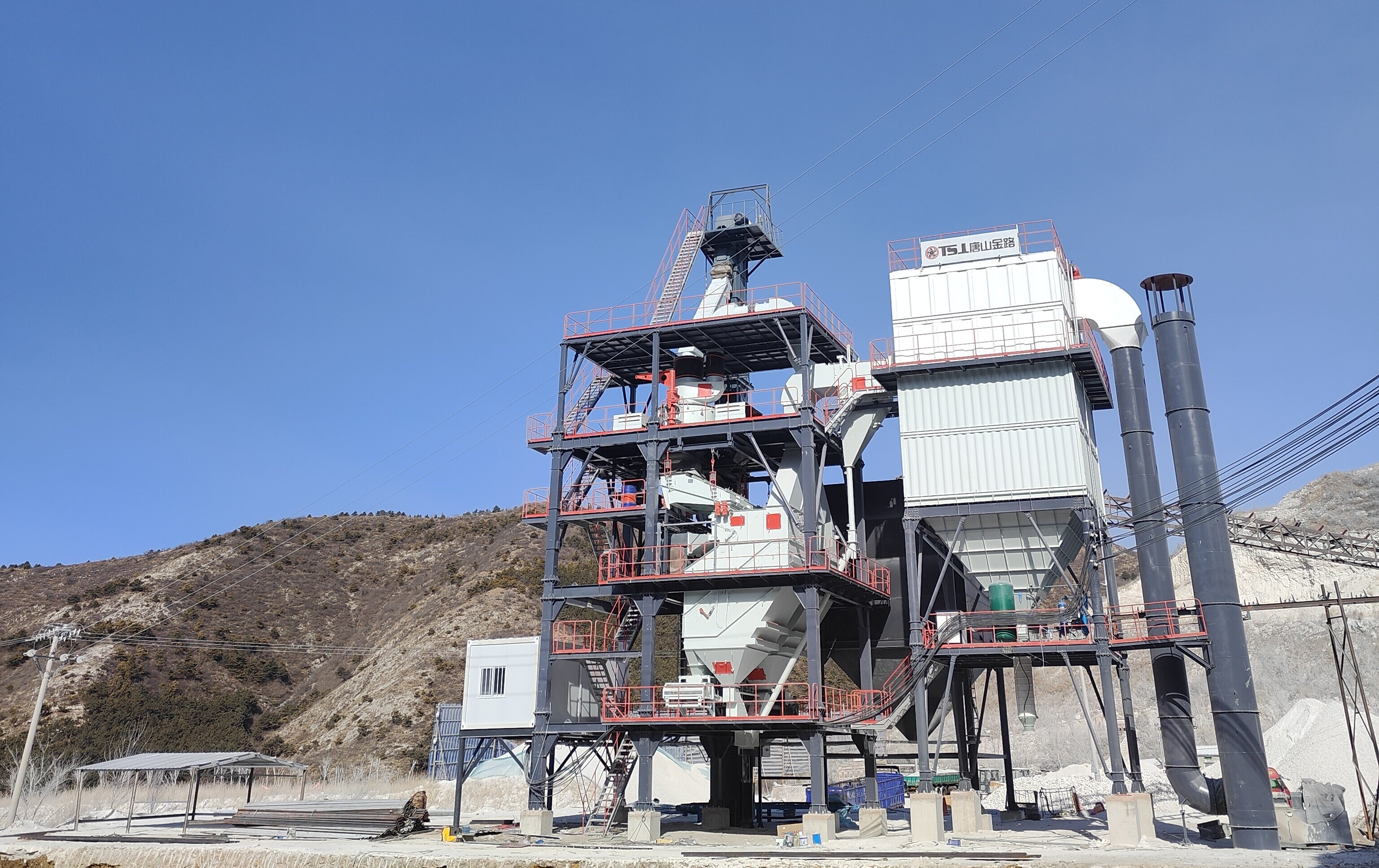 告別粉塵噪音！制砂樓如何改寫砂石行業(yè)環(huán)保格局？