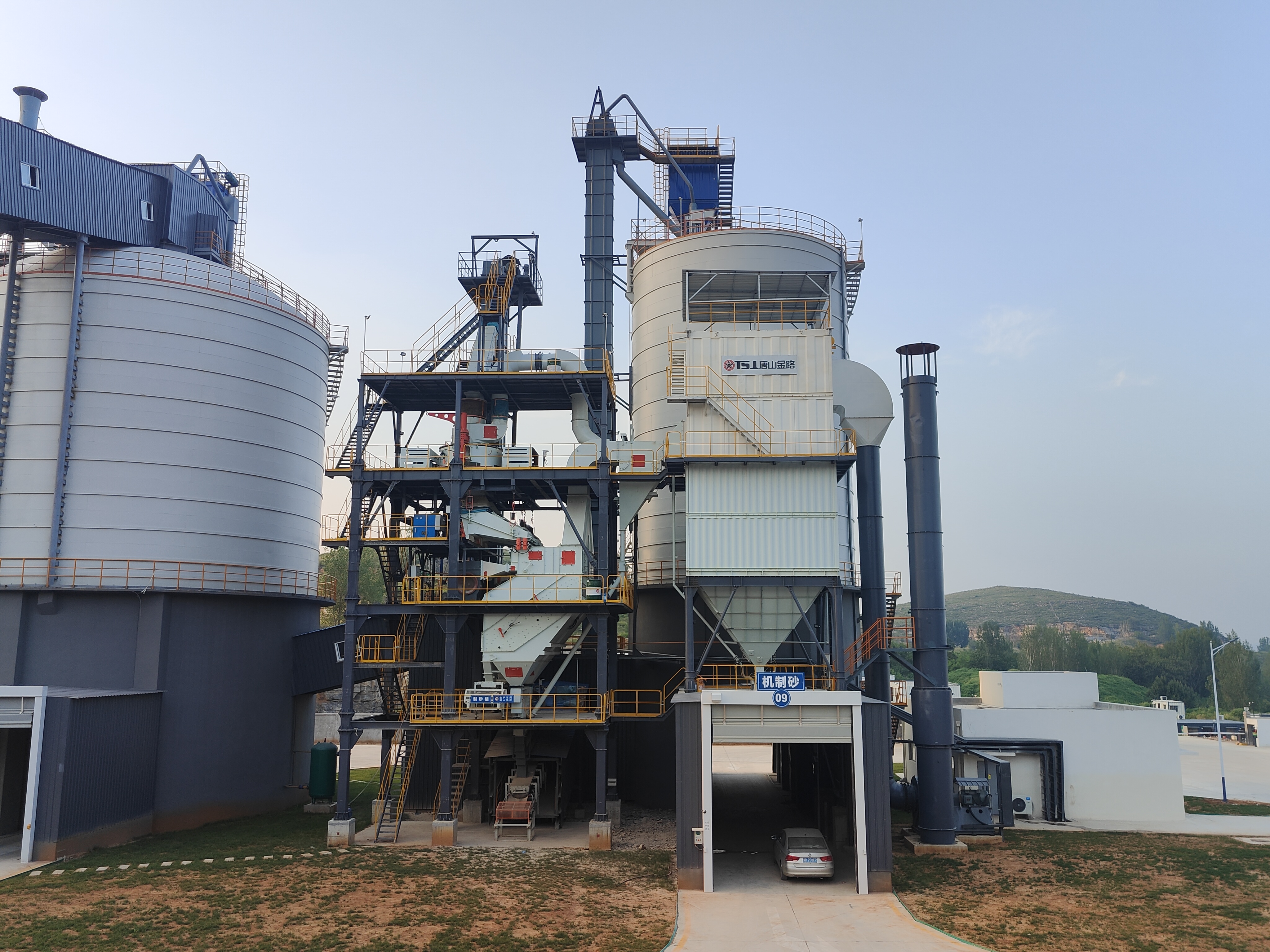 告別冬季停產(chǎn)！制砂樓干法制砂，寒冬里照樣穩(wěn)產(chǎn)增效